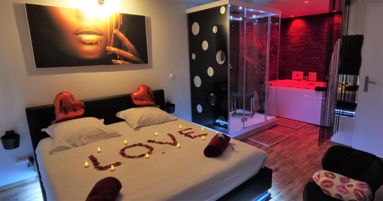 Spa Privatif Love Room, Le Hammam Et Bulles, Chez Nuits Chartraines Chartres Exterior foto